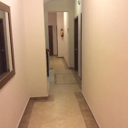 דירה Maritsa's סטאברוס